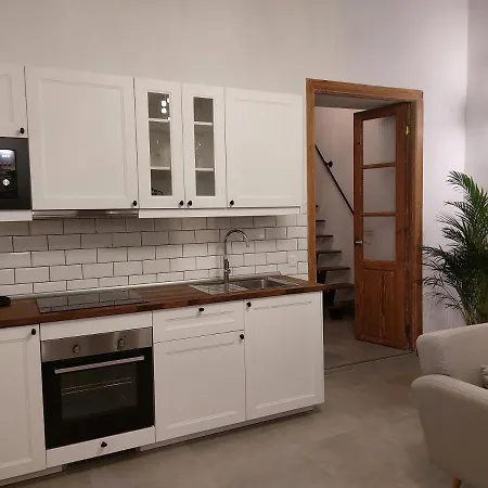 Casa Lela *