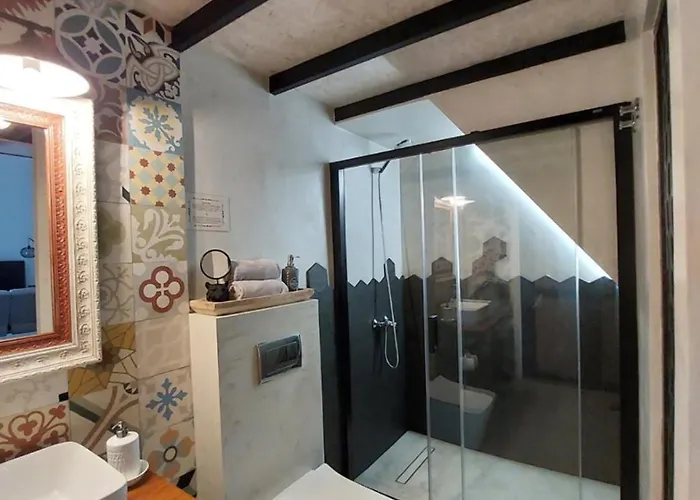 La Florida Apartment